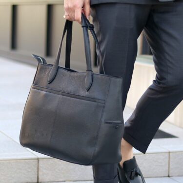 大人メンズはバッグで差がつく。女性に好印象な人の共通点